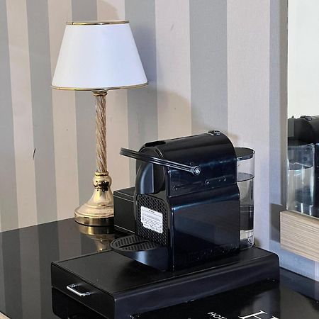 Hotel Lebron Paris Luaran gambar